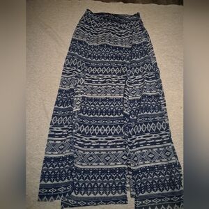 3/$15 Forever  21 maxi skort size small